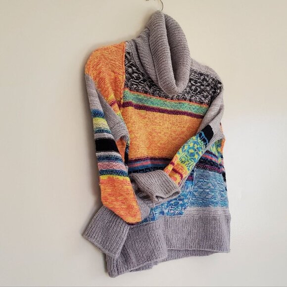 Free People Knitted Stand-up Collar Long Sleeves Women Sweater. Size S - Picture 12 of 14